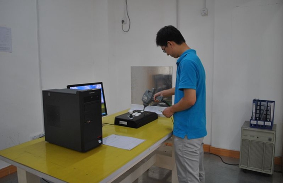 ��ż���ʵ����